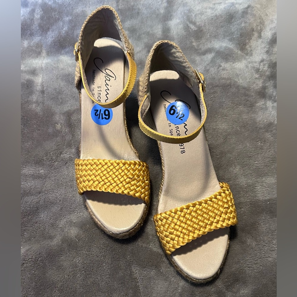 Espadrilles Ankle-Strap Wedge Sandals